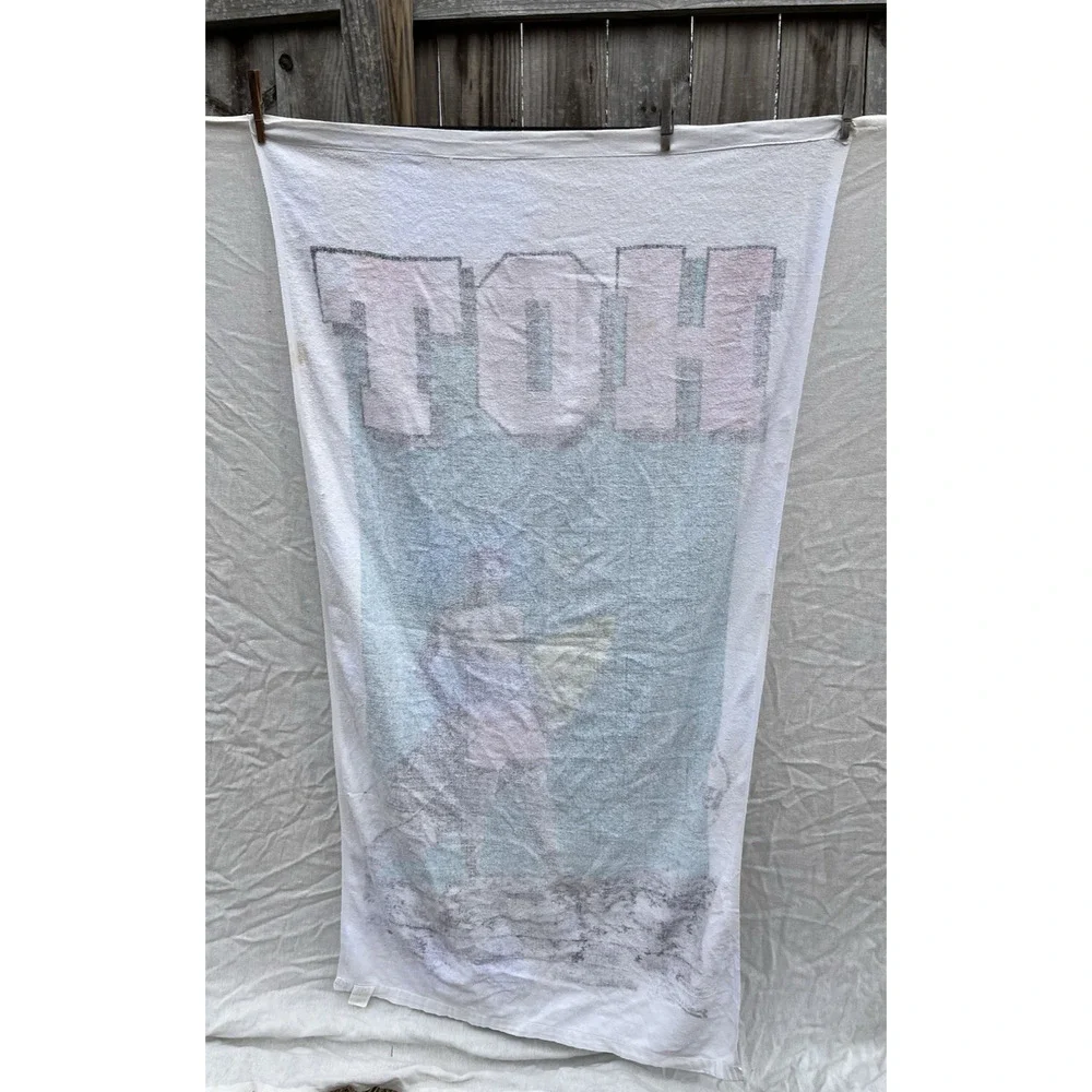 Hot Surfer Dude All Cotton Beach Towel 30 x 55 Man Boy Vintage 1980s GOALS USA